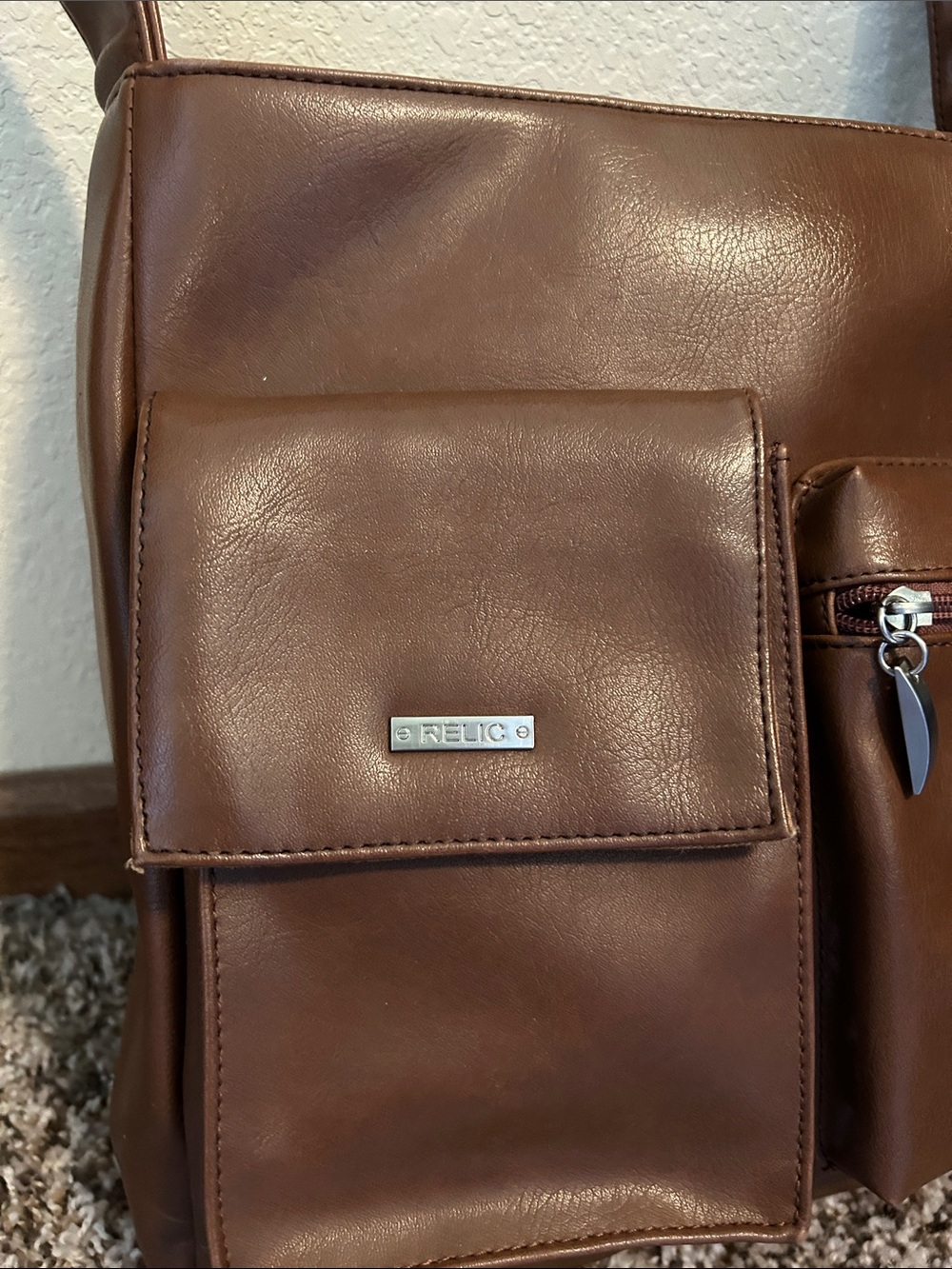 Relic Genuine Leather Brown Adjustable Shoulder Bag Multi Pocket Everyday Purse - Picture 5 of 11